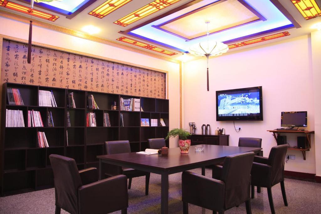 Shuxiang Hotel Mount Emei峨眉山 エクステリア 写真